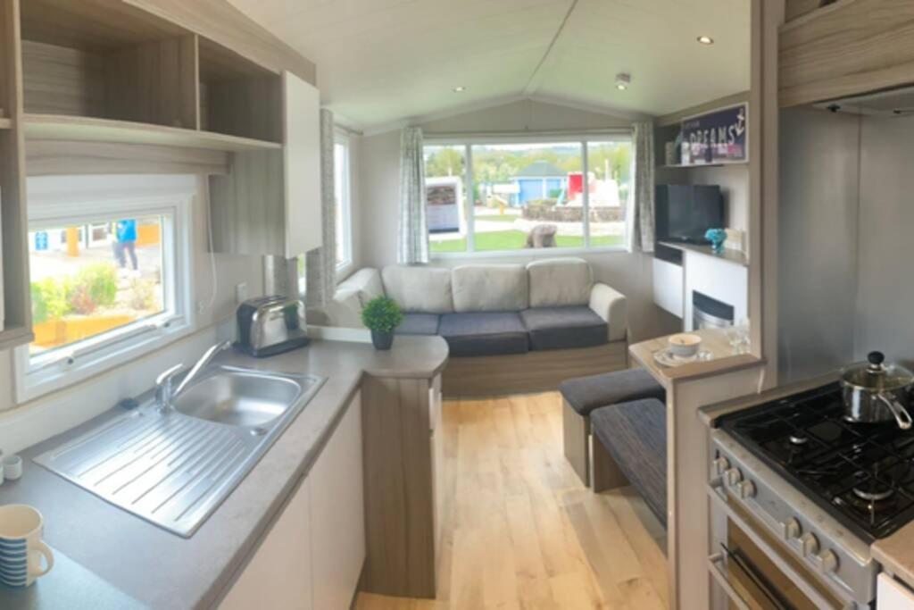 Presthaven Cozy Retreat Apartment Prestatyn Luaran gambar